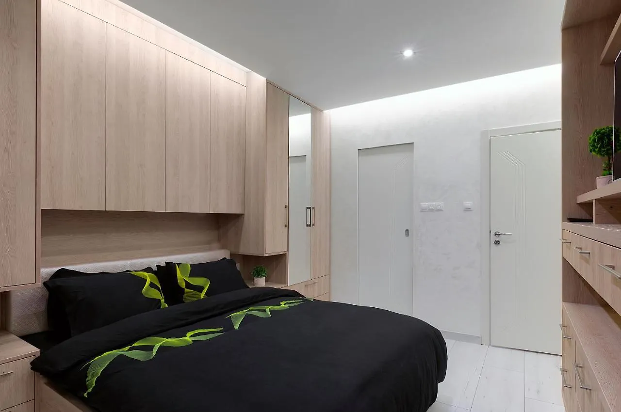 Perla Luxury Apartment Burgas