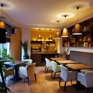 3* Hotel микадо